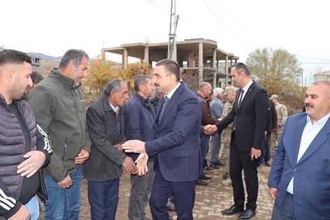 Valimiz Sayın Osman HACIBEKTAŞOĞLU ve Kaymakam Mehmet Faruk KAZDAL'ın Karasungur Köyü ziyareti.